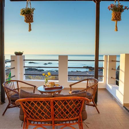 Tsampika'S Beachfront House In Stegna Archangelos  Exterior photo